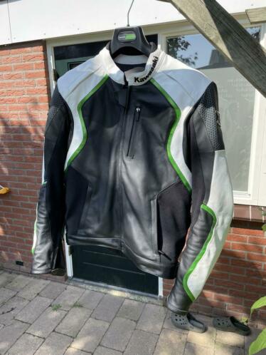 Kawasaki z leren motorjas maat L.