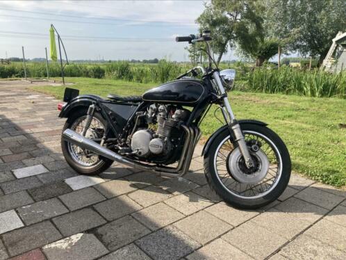 Kawasaki Z1 900 met Z1000 frame 1977 Bobber