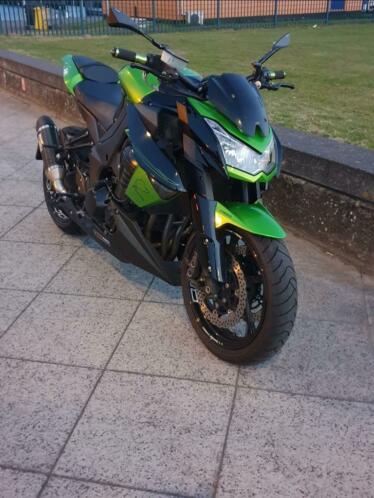 Kawasaki Z1000