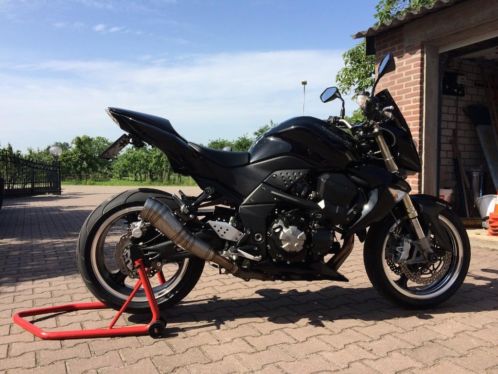 Kawasaki Z1000 ABS - met veel extra zoals GPpro dempers