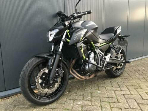 Kawasaki z650( 2018) btw-er rijdbare schade