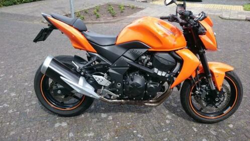 Kawasaki Z750 . 2008 . 23.000 km . Super netjes .