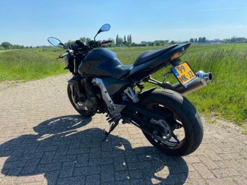 Kawasaki Z750 BJ 2007 met extras