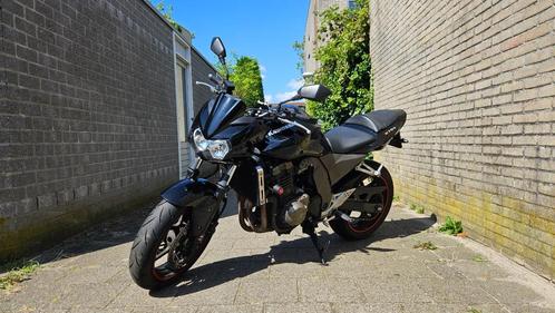 Kawasaki Z750 uit 2004 zwart