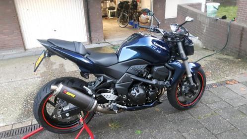 Kawasaki Z750 uit 2008 - Zwart Blok - Blauw Metallic