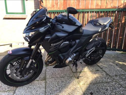 Kawasaki Z800 ABS met slecht 7400 kmTop