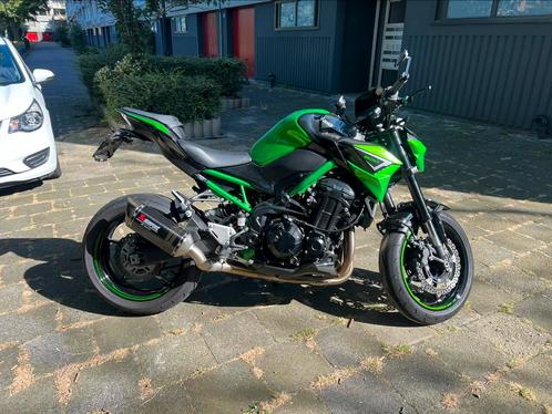 Kawasaki Z900 2022, volledig akrapovic