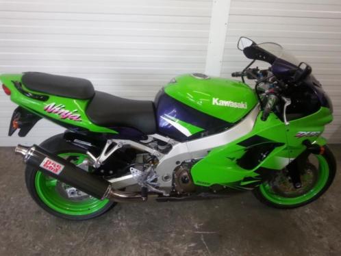 KAWASAKI ZX 9R NINJA -nieuwstaat zx9r  -