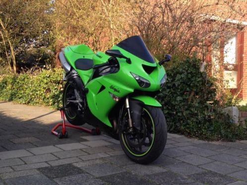 Kawasaki zx10r (2006, datatool alarm)