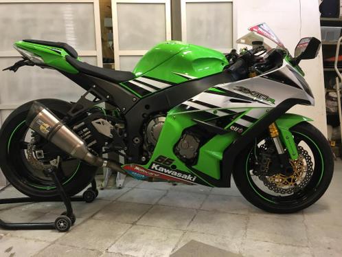 Kawasaki zx10r 30th anniversary