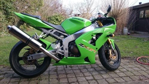 Kawasaki ZX6R - 2003