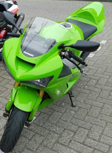 Kawasaki zx6r 636 2003 zeer mooi