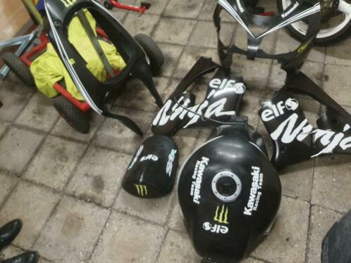 Kawasaki zx9 kuipen set compleet