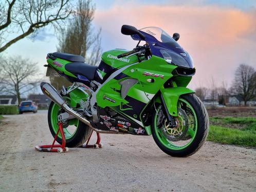 Kawasaki ZX9R