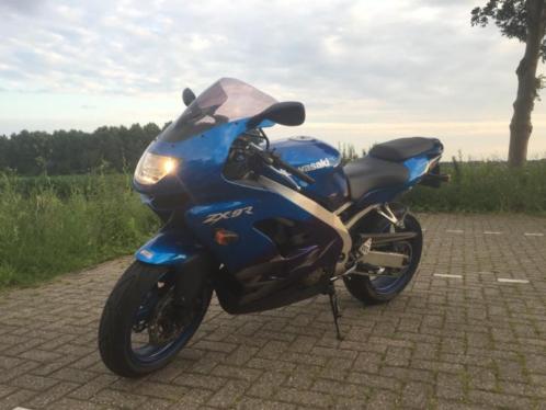 Kawasaki zx9r, 143 pk, blauw metallic, Nieuwstaat