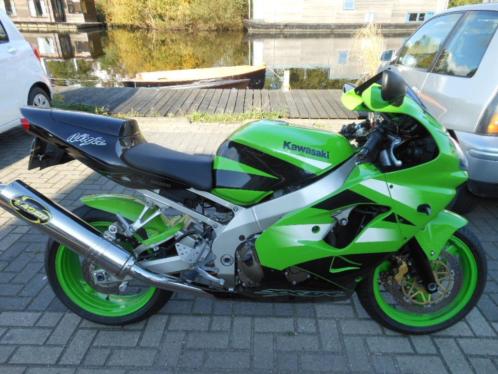 Kawasaki ZX9r 2003 Topmotor