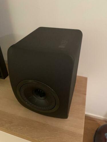 Kef ls50 Carbon black editie (nummer 0816)