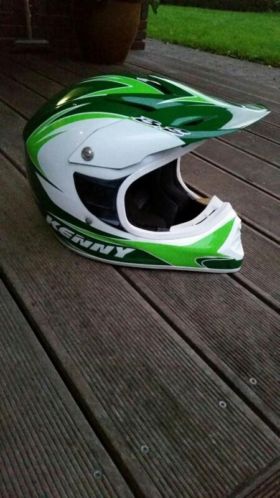 Kenny Cross Helm groenwit