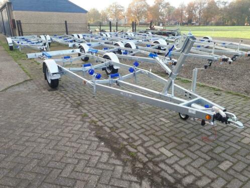 Kenteken trailer nieuw marlin 1300 kg nieuw slechts 2250