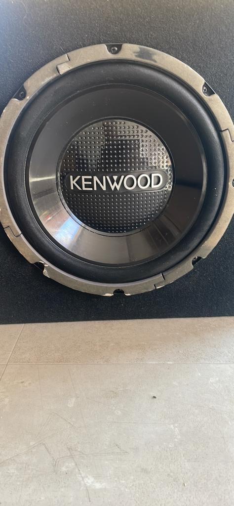 Kenwood 12 inch subwoofer 600W max. incl. kist