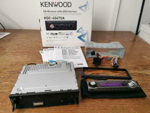 Kenwood autoradio met CD en USB