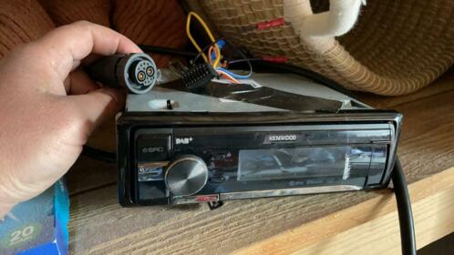 Kenwood KDC-BT73DAB