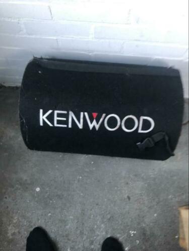 Kenwood subwoofer met infinity reference 475A versterker