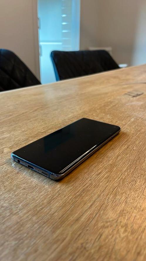 Keurige zwarte Samsung Galaxy s10 smartphone mobiel