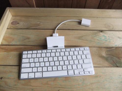 keyboard apple iPad of iPhone, model A1359.