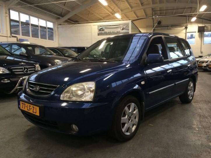 Kia Carens 1.8-16V EX (bj 2003)