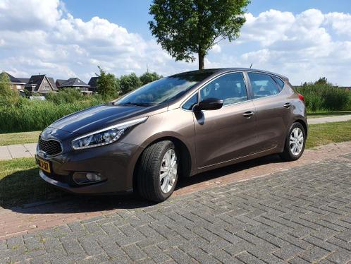 KIA CEE D 1.6 Crdi 94KW 2013 Bruin