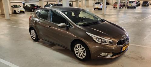 KIA CEE D 1.6 GDI 5DR 2013 Smokey Brown 135pk