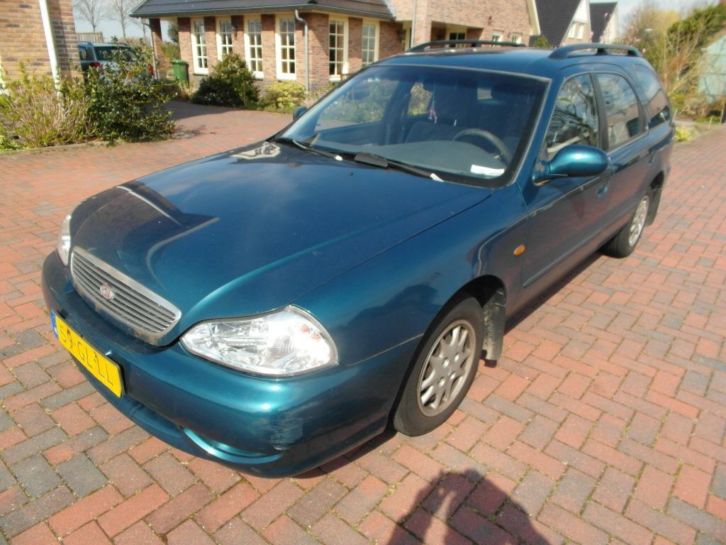 KIA Clarus 1.8 SLX Wagon 2001 Blauw AIRCO  EXPORT