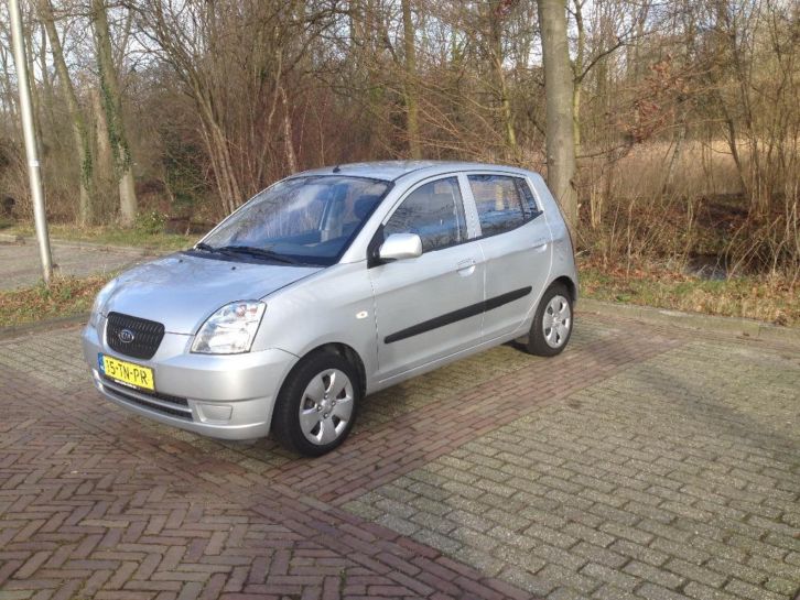 KIA Picanto 1.0 2007 Grijs (nieuw koppeling-remmen-lampen)