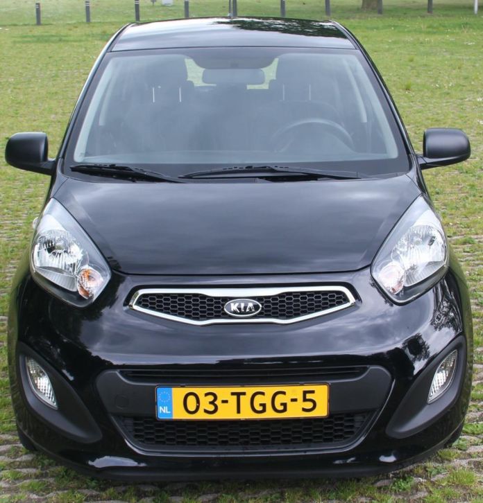 KIA Picanto 1.0 CVVT comfort 2012 Zwart  ingebouwde carkit