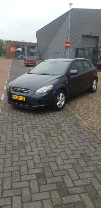 KIA PRO CEE D 1.4 Cvvt 2010 Grijs 106942 km met Garantie