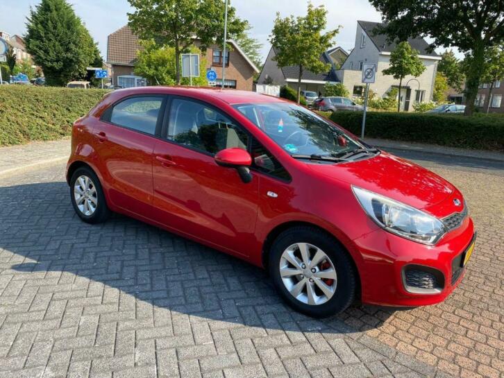 KIA RIO 1.25 CCVT I 5DRS 2011 Rood - Multimediasysteem