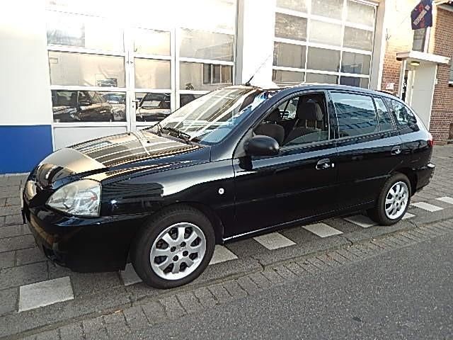 Kia Rio 1,3 RS Visto  AIRCO (bj 2004)