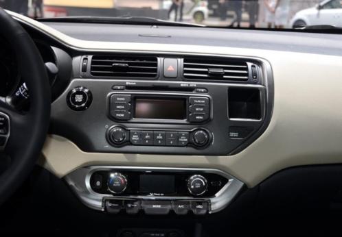 Kia rio radio (2013) met din