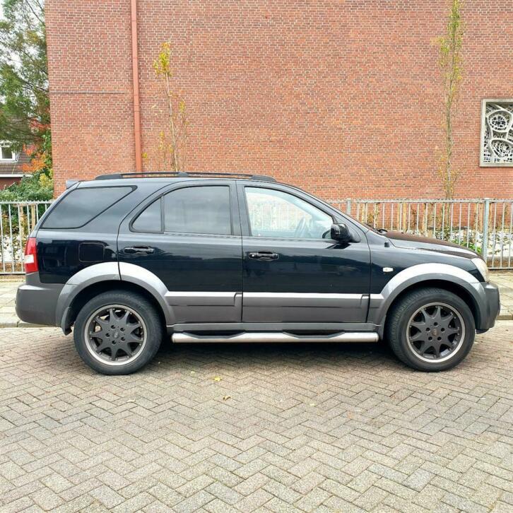 KIA Sorento 2.4 I 16V 2005 Zwart Youngtimer Leder