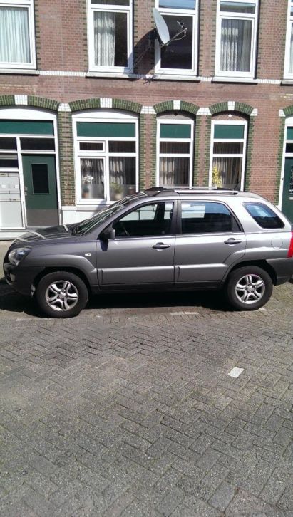 KIA Sportage 2.0 2006 LPG OP ALLE FRONTEN CONTROLEERBAAR