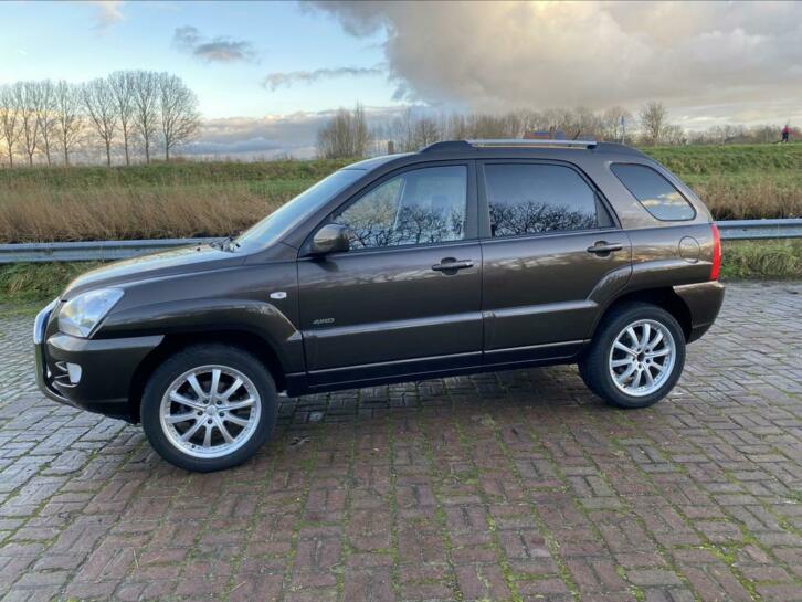 Kia Sportage V6  4x4  2008  full option