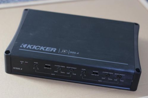 Kicker IX 500.4 versterker