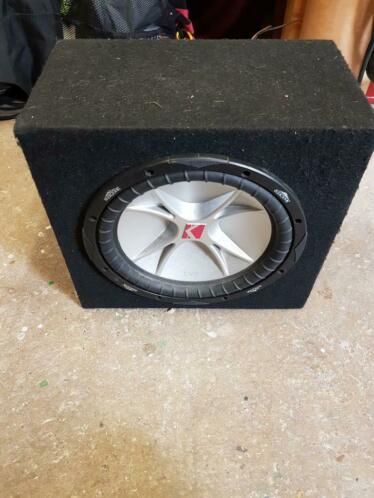 kicker subwoofer, infinity versterker met condensator