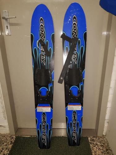 Kinder water ski