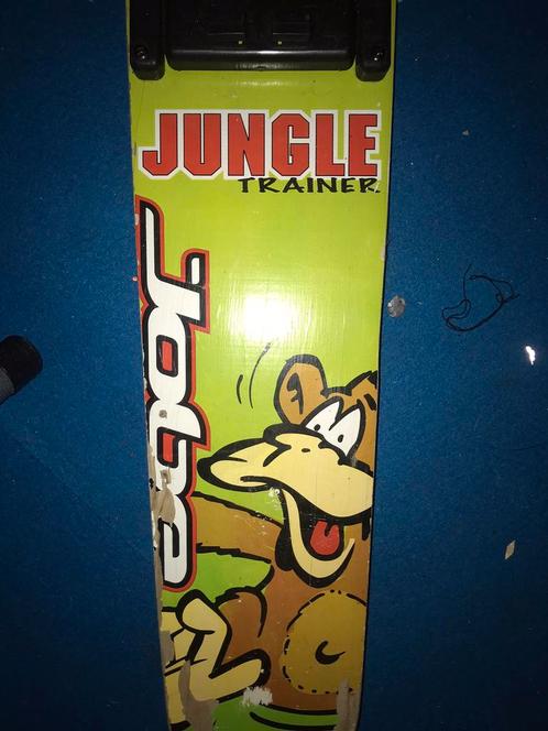 Kinder waterskies Jobe jungle trainer