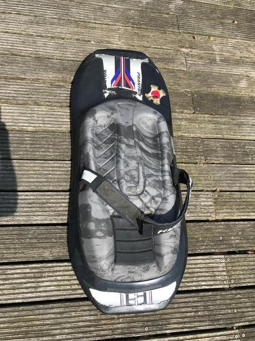 Kinder waterskis en kneeboard