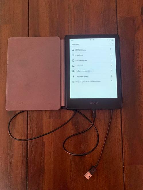 Kindle Paperwhite 11e gen 8GB met originele hoes en lader
