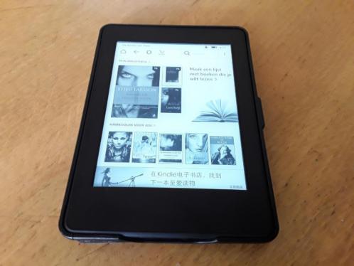 Kindle Paperwhite 3, 7th-Gen, als nieuw Cover en 489 boeken