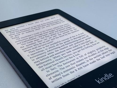 Kindle Paperwhite (5th Gen) eBook Reader